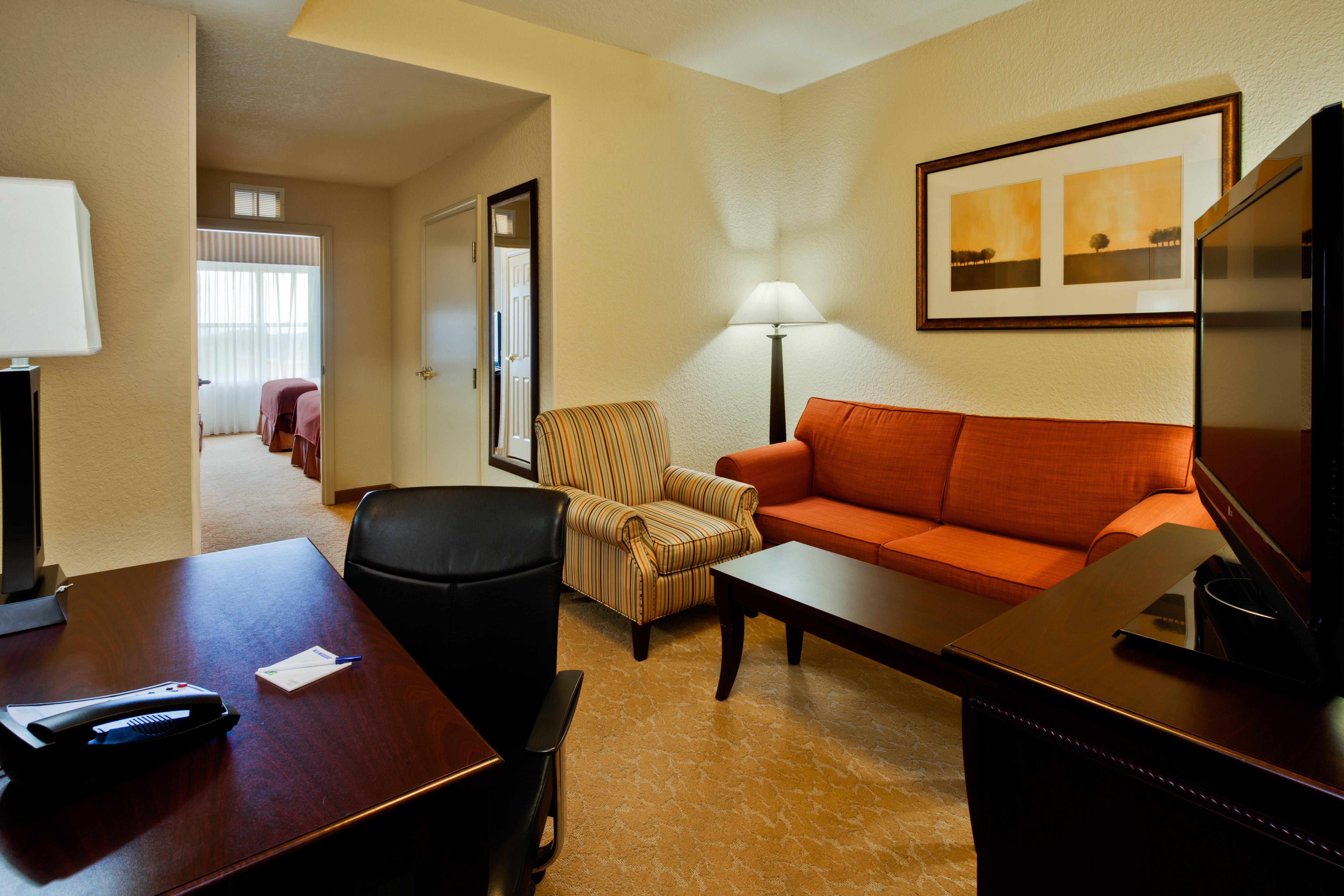 Holiday Inn Express & Suites Lakeland North I-4 By Ihg Екстер'єр фото