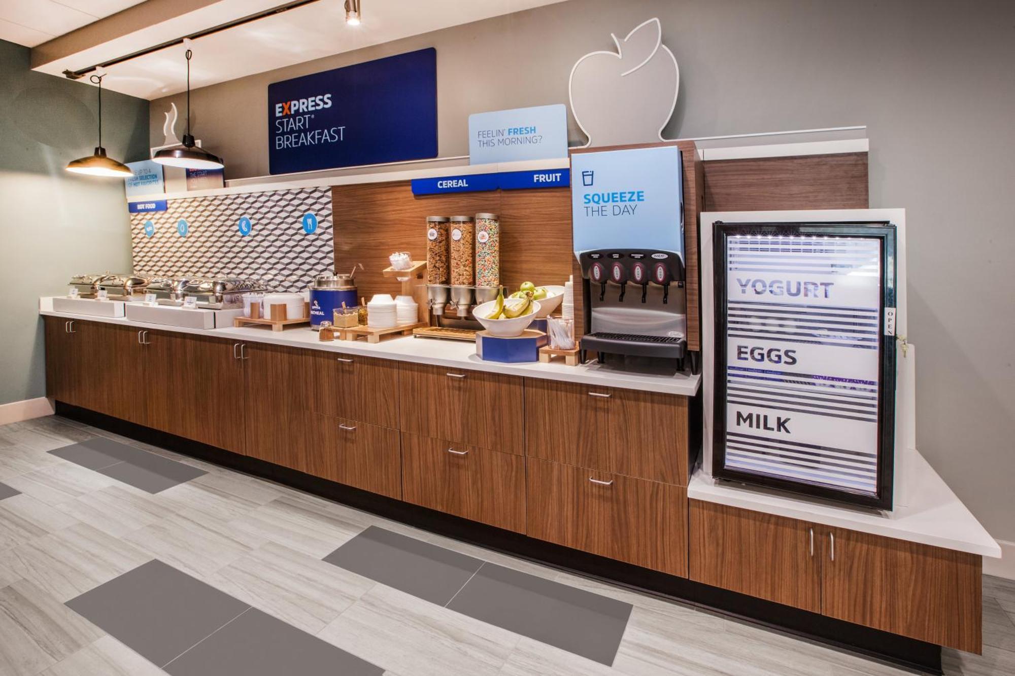 Holiday Inn Express & Suites Lakeland North I-4 By Ihg Екстер'єр фото