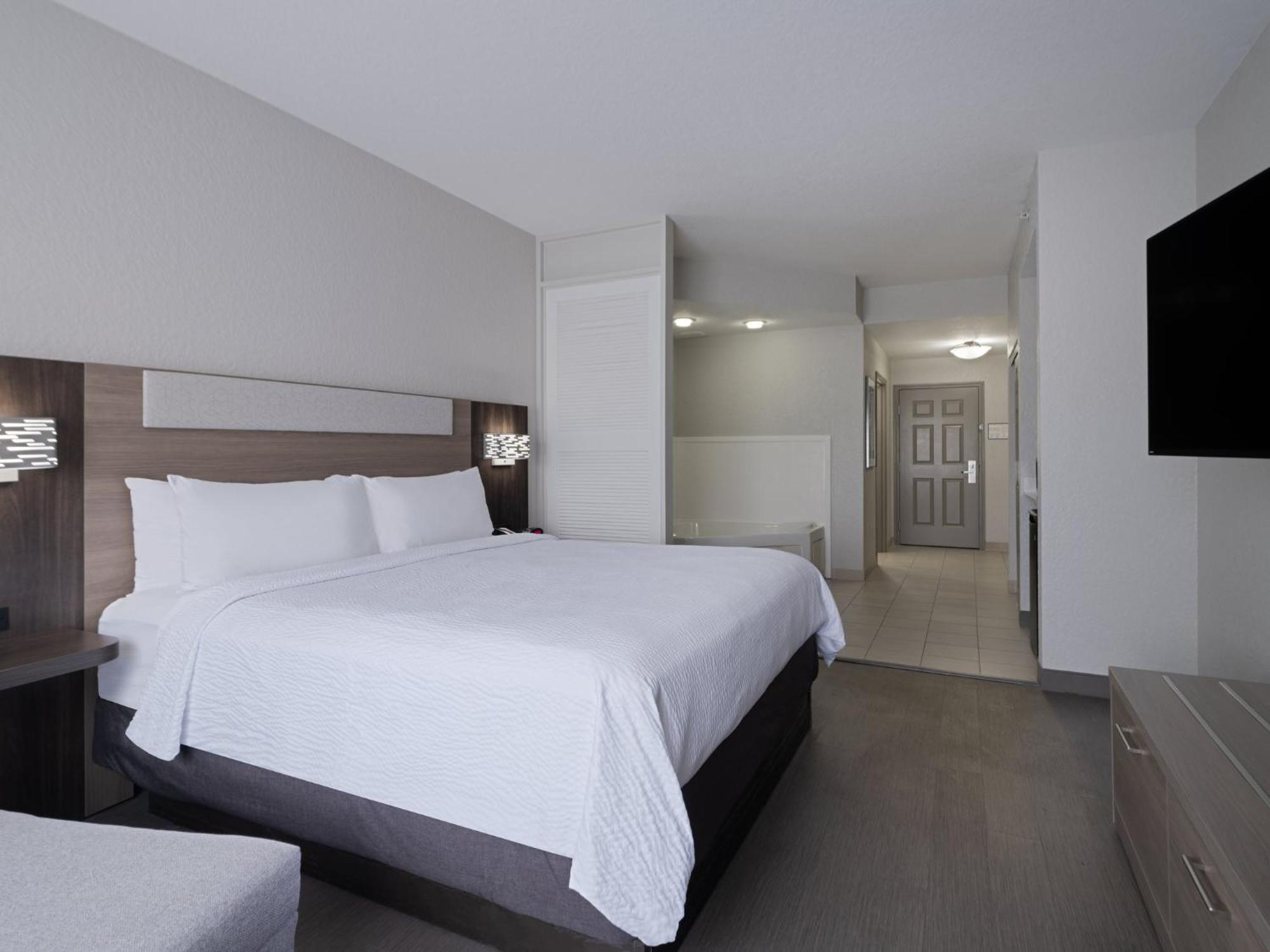 Holiday Inn Express & Suites Lakeland North I-4 By Ihg Екстер'єр фото