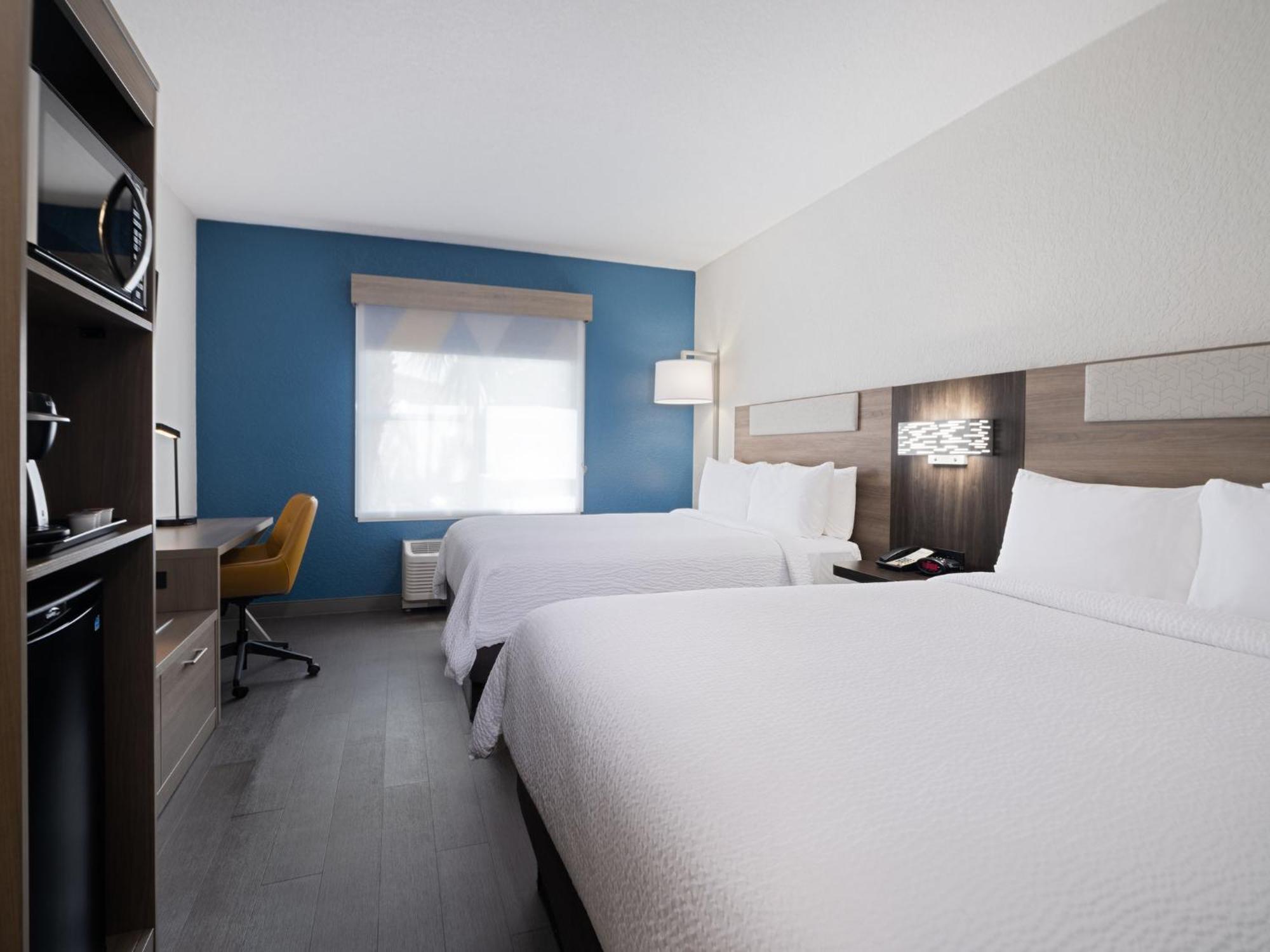 Holiday Inn Express & Suites Lakeland North I-4 By Ihg Екстер'єр фото