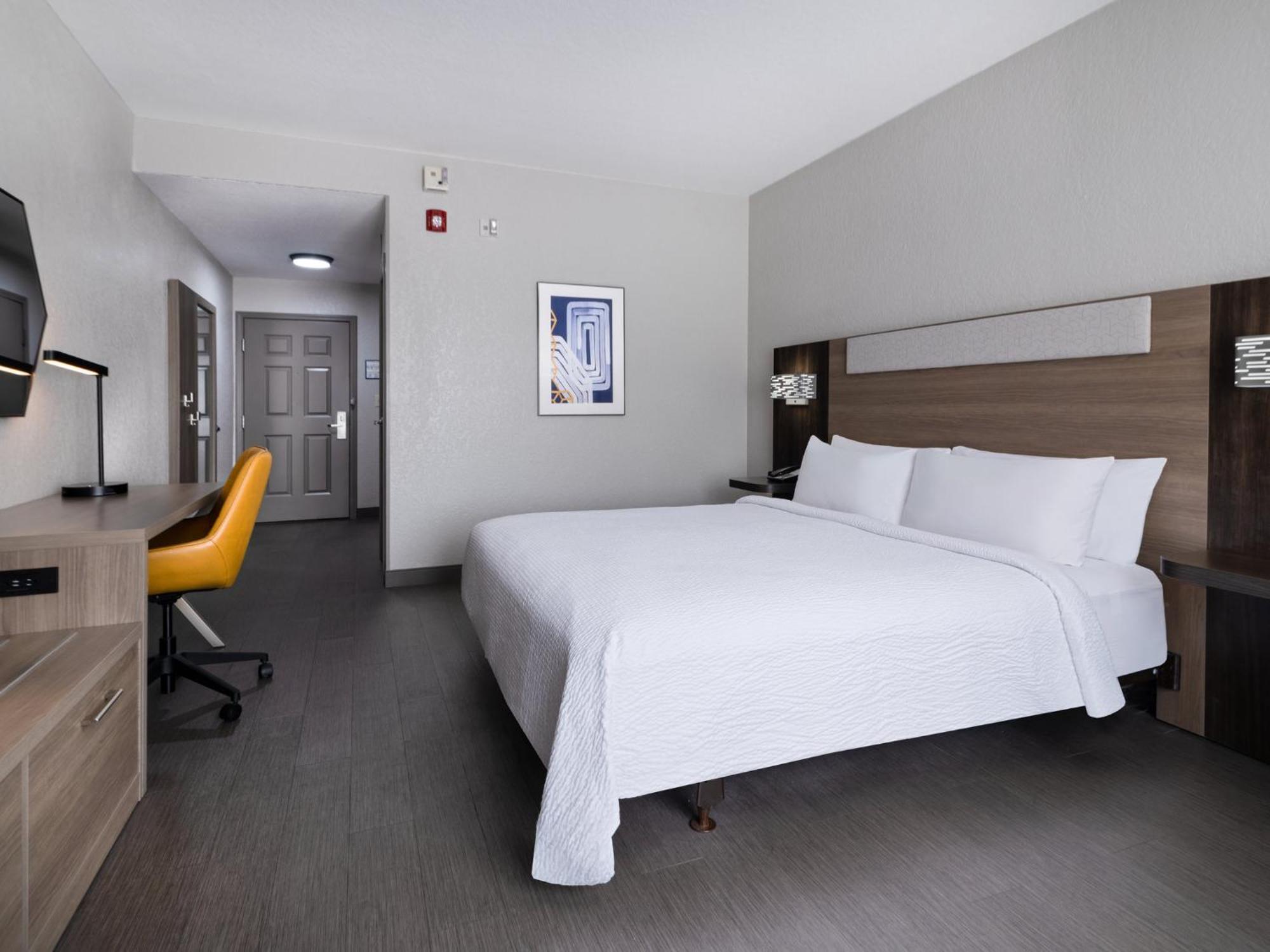 Holiday Inn Express & Suites Lakeland North I-4 By Ihg Екстер'єр фото
