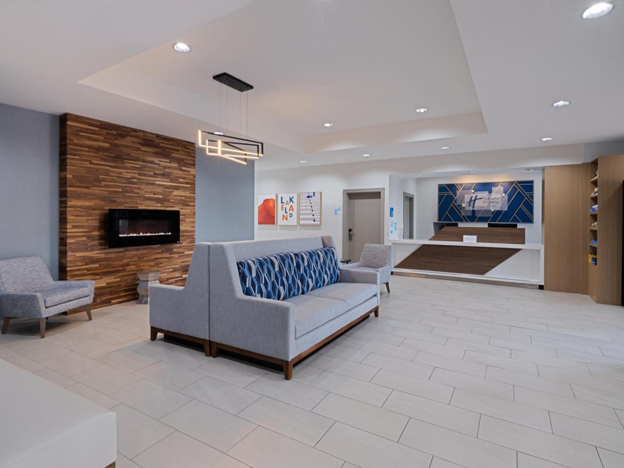 Holiday Inn Express & Suites Lakeland North I-4 By Ihg Екстер'єр фото