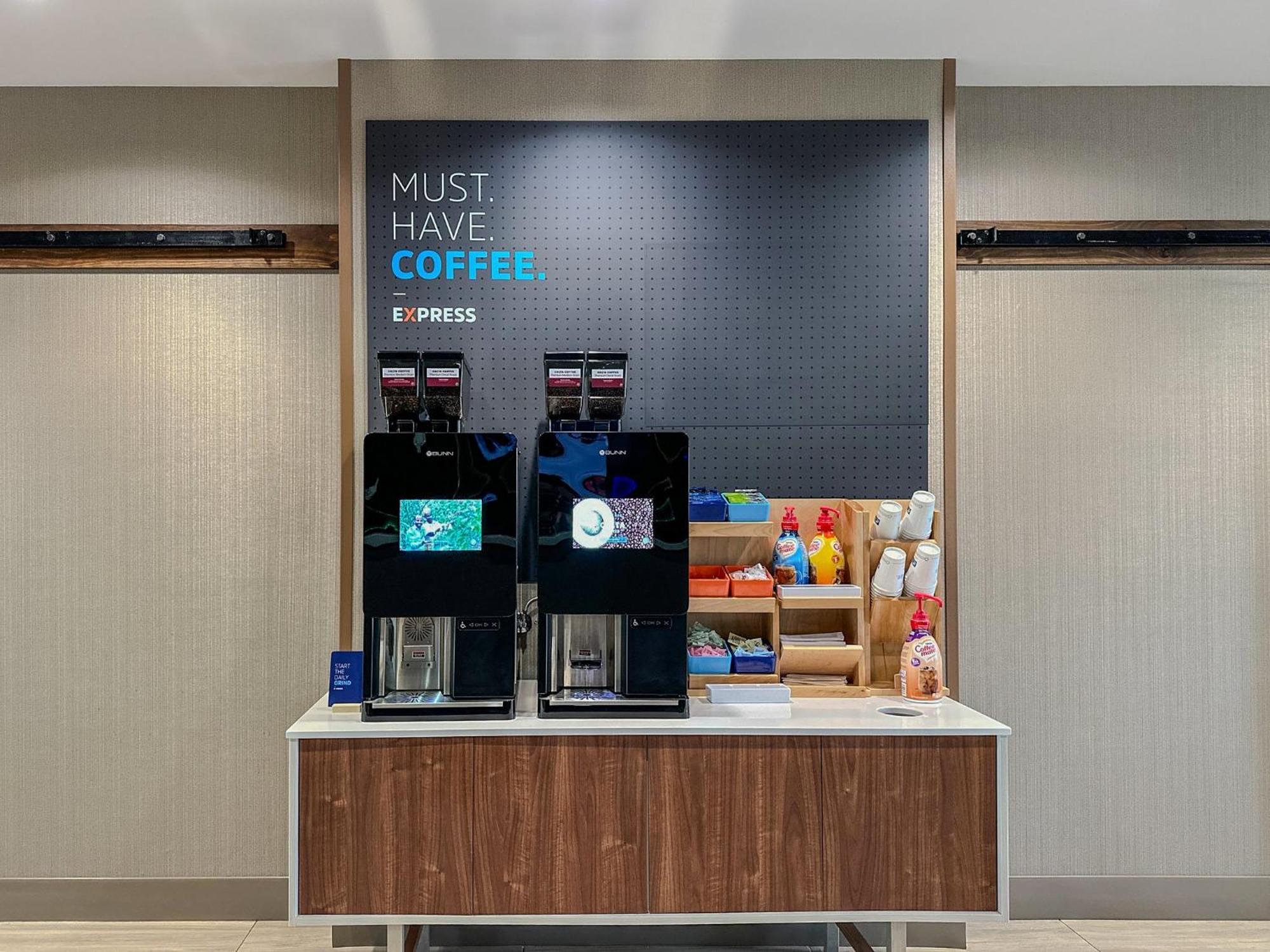 Holiday Inn Express & Suites Lakeland North I-4 By Ihg Екстер'єр фото